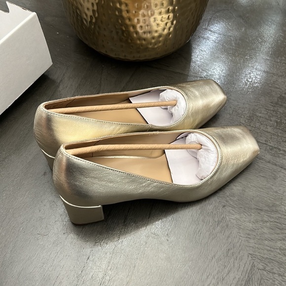 Naturalizer Karina Metallic Leather Block Heel Pumps - Picture 7 of 13